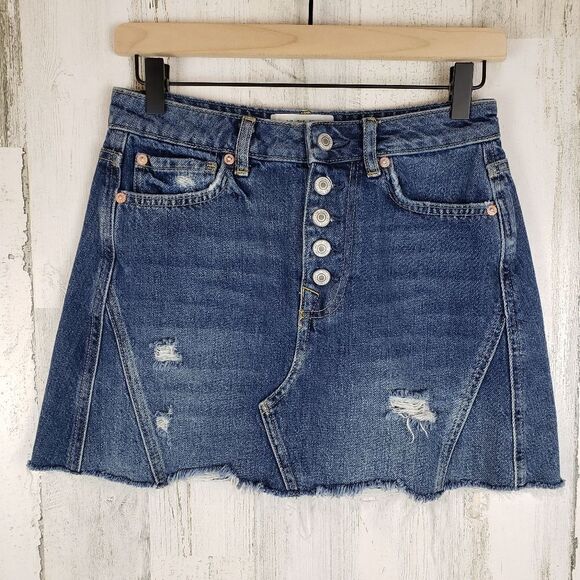 We the Free Distressed Denim Skirt Sz 26 - Picture 2 of 6